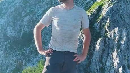 «Mentre cadevo pensavo di morire Mi hanno salvato volontari e medici»