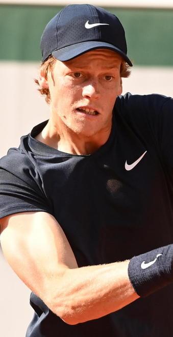 Tuffiamoci in mezzo all’erba Oggi subito Sinner e Fognini