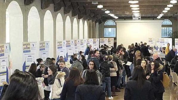 Stazione Leopolda, il tessile in carrozza con l’incognita delle materie prime