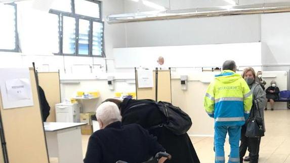 «Mi hanno iniettato il vaccino AstraZeneca invece del Pfizer»