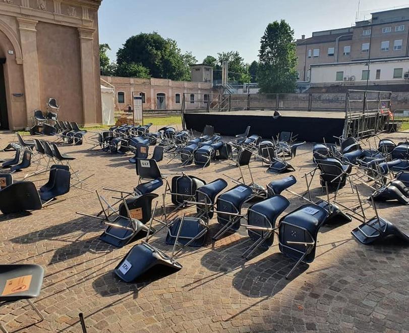 Scoperti i baby vandali del teatro all’aperto. Tutti tra i 10 e i 12 anni 