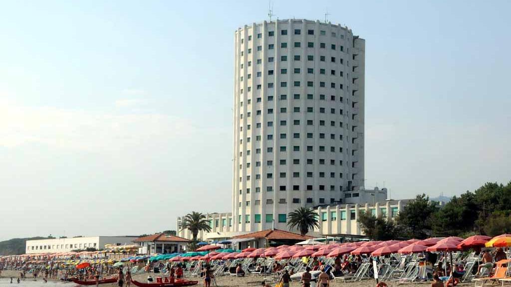 Una immagine dell’ex colonia Fiat, ora Villaggio Torre Marina