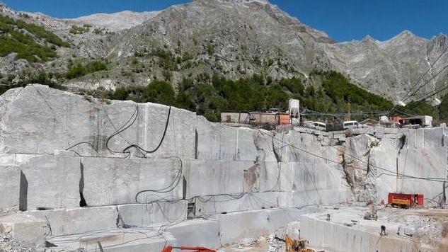 «Sessantotto operai in cassa La Regione convochi i sindacati»