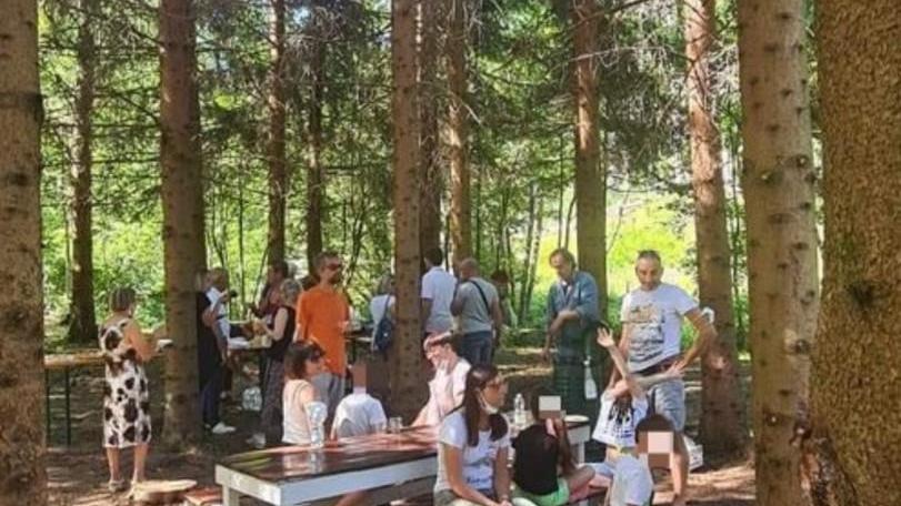 Un’area picnic come base di partenza per riscoprire le antiche ghiacciaie