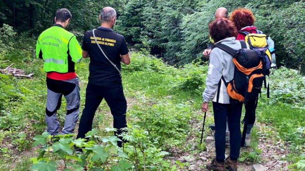 Perdono il sentiero escursionisti salvati dal Soccorso alpino