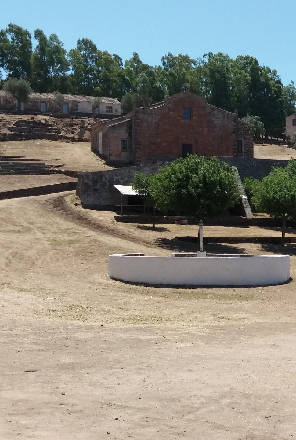 Per San Costantino solo messe e vespri