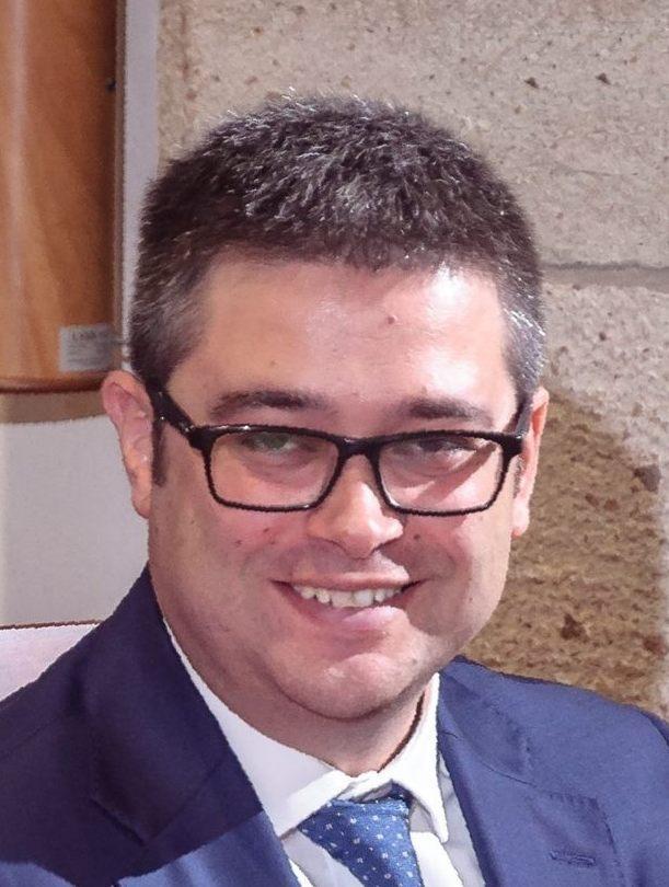 Via ai lavori delle scuole elementari 