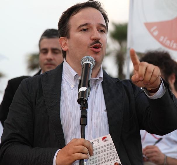 Luca Telese in città per presentare il suo “Cuori campioni”