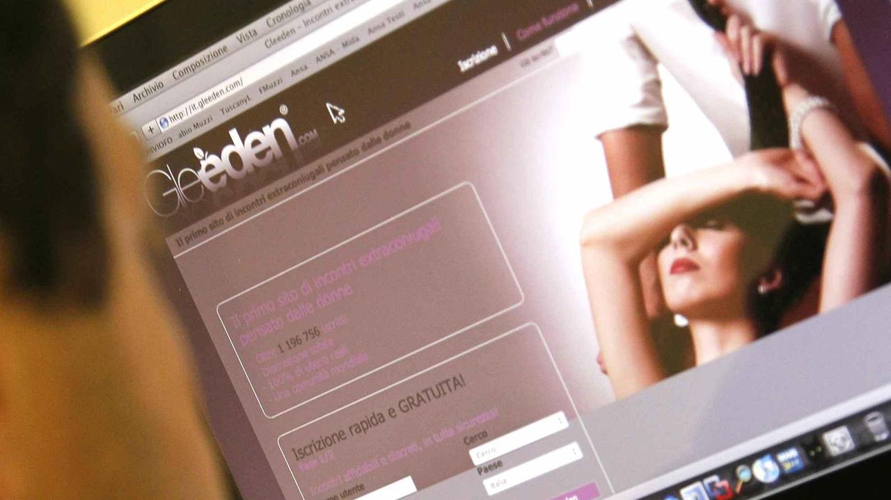 C’è chi tifa e chi clicca, boom sui siti di incontri durante le partite