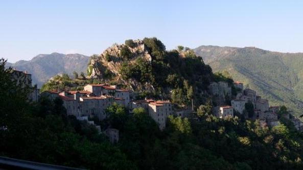 Lucchio, mancano soldi per i lavori all’antica Rocca