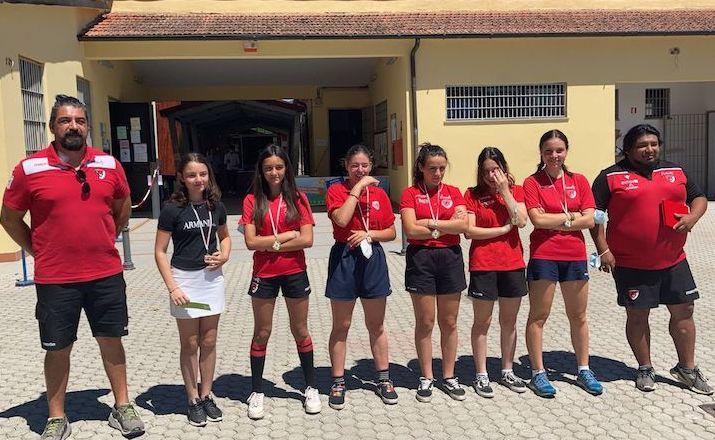 Premiate dall’Unione veterani le sette ragazze lucchesi allenate da Matteo Fanucchi