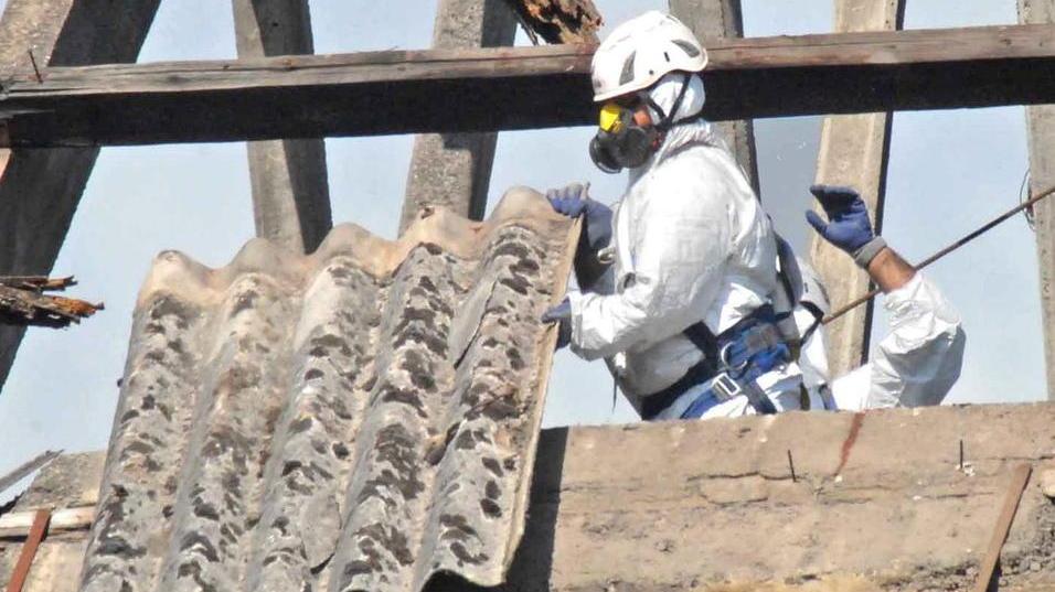 La mappa dell’amianto grazie a un drone Oggi il test in centro