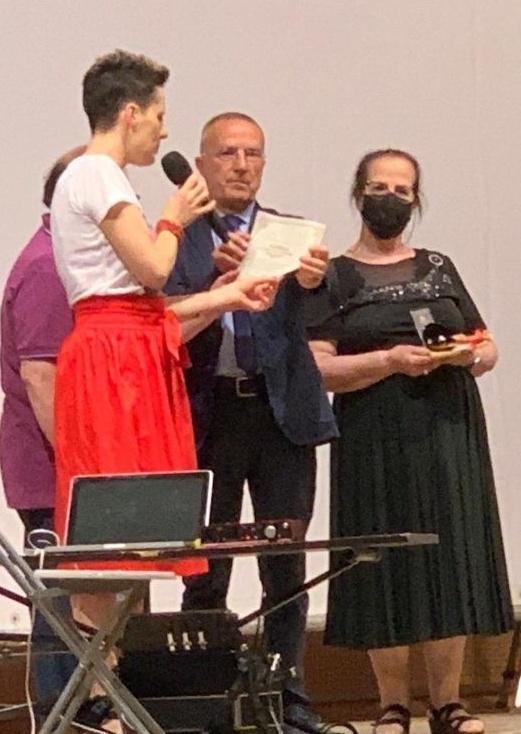 Il ritorno di “Sestos” tra premi, cultura e tradizioni popolari