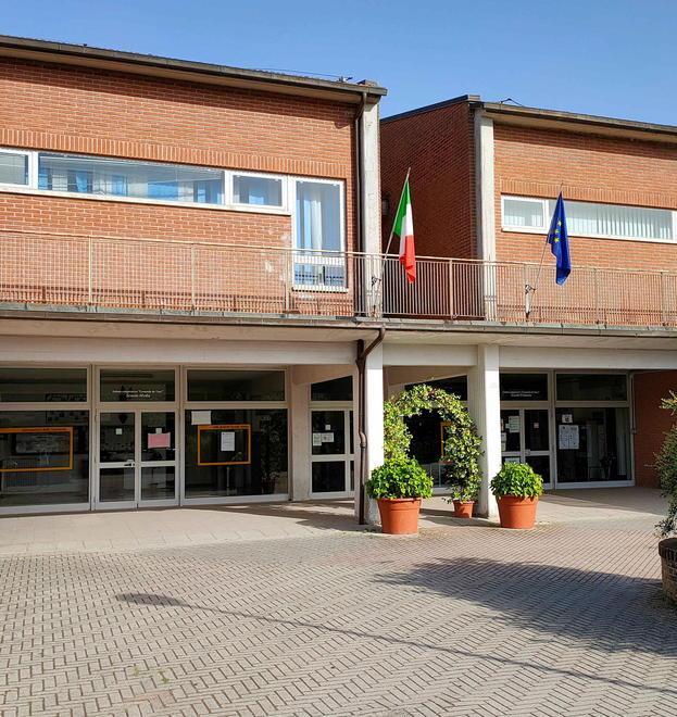 Adeguamenti anticendio al via in sei scuole lavori per 700mila euro
