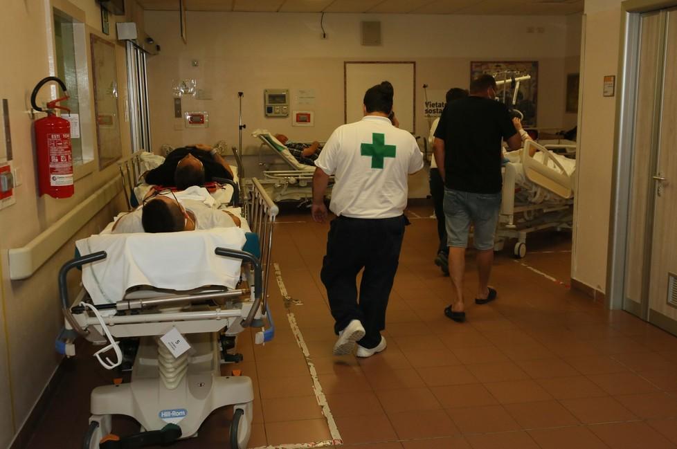 Reggio Emilia, pronto Soccorso intasato: fino a 500 accessi al giorno 
