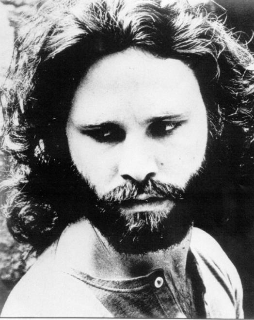 Jim Morrison, oltre le porte della percezione 50 anni fa l’addio al mito della beat generation 