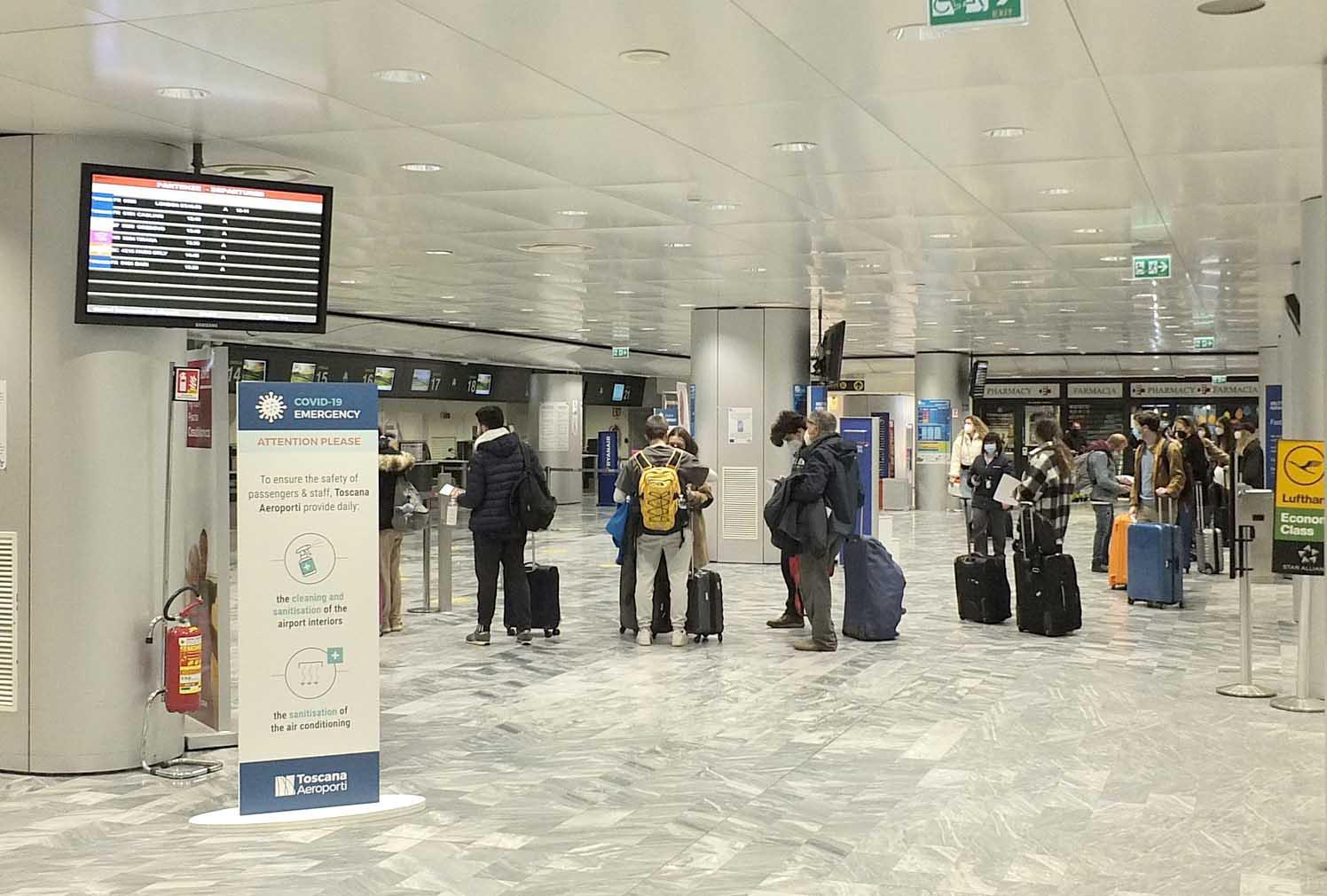 Aeroporti di Pisa e Firenze, più 180% a giugno rispetto a maggio