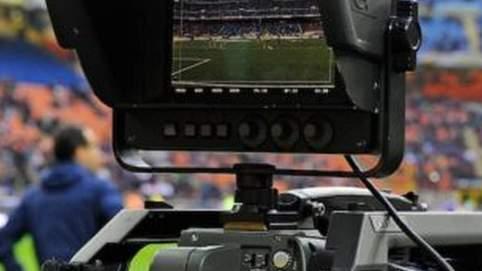 La serie A boccia lo spezzatino Mediaset prende la Coppa Italia