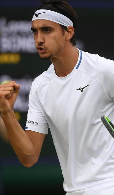 Berrettini non è brillante ma conquista il terzo turno Avanti anche Sonego