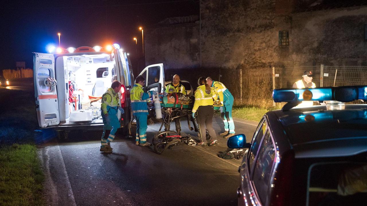 Un incidente stradale (foto d'archivio)