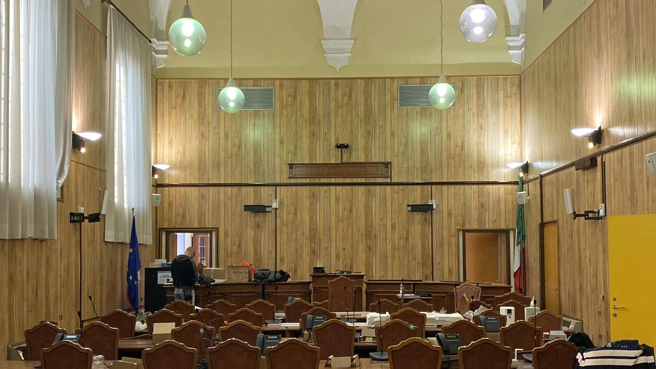 Crediti “venduti” dalle banche, stop dal tribunale a otto pignoramenti