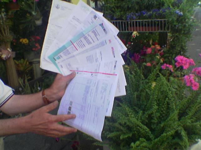 Bollette, luce e gas: stangata da 214 euro