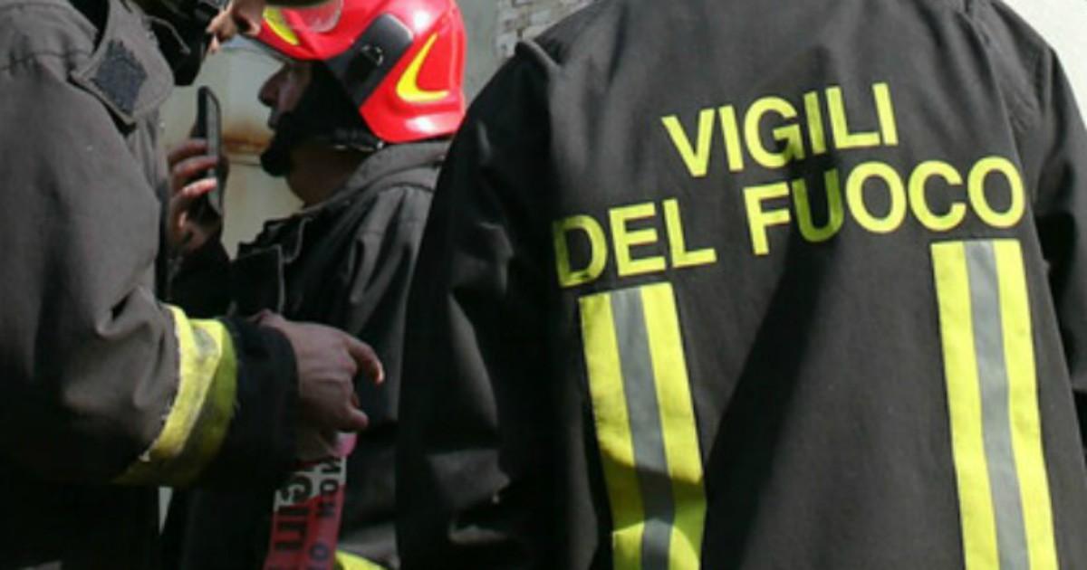 Pavullo, incendio in una palazzina: 5 residenti al pronto soccorso