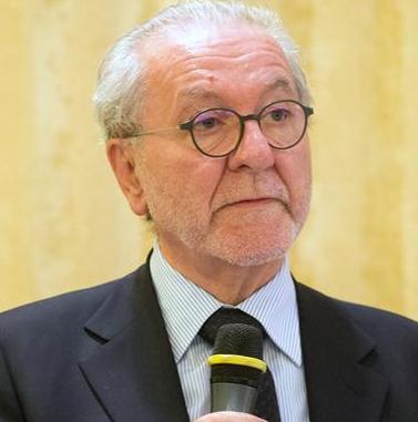 Ghirelli: «Bisogna sapere cosa accadrà e subito: le società ne hanno diritto»