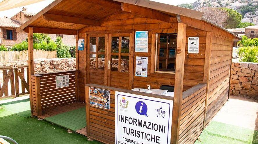 Aperto l’infopoint a Baja Sardinia