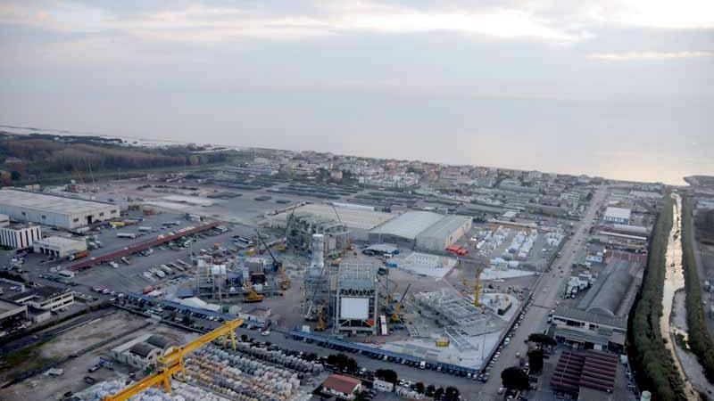 Porto, prorogato di sei anni il contratto con Baker&Hughes