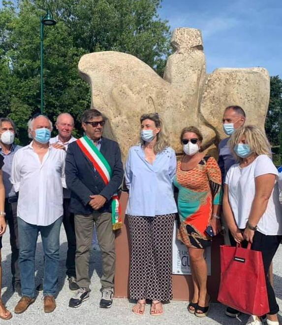 Un’opera di Ugo Guidi per abbellire la nuova rotatoria