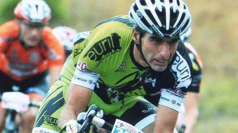 Una vita alzato sui pedali, per Moreno Bernotti non esiste salita impossibile