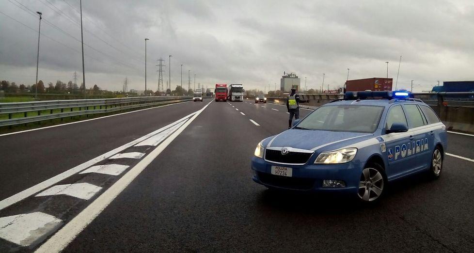 Dai campi nomadi all’autostrada per assaltare furgoni portavalori 
