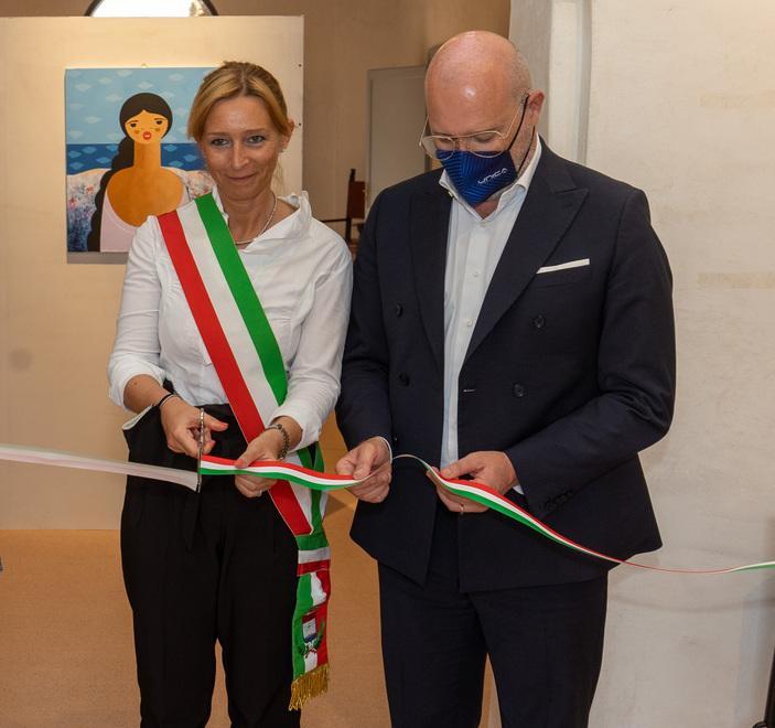 Bonaccini arriva a Palazzo Pio «Restauro di altissimo livello» 
