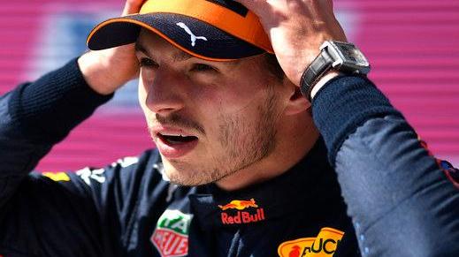 Verstappen in pole, flop Ferrari Hamilton rinnova con la Mercedes