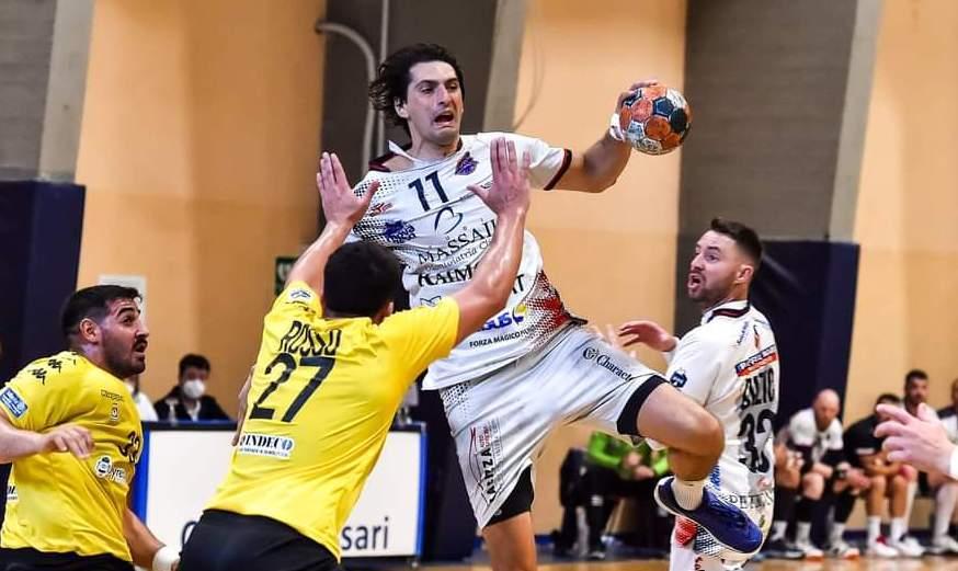 Raimond, Vieyra si ferma per problemi al cuore