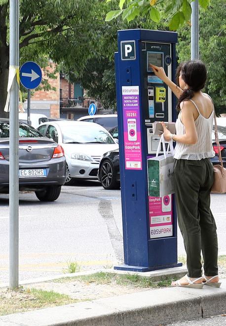 Cento. Parcheggio dell'ospedale: «Ora i sanitari pagano,  e ci chiamavano eroi» 