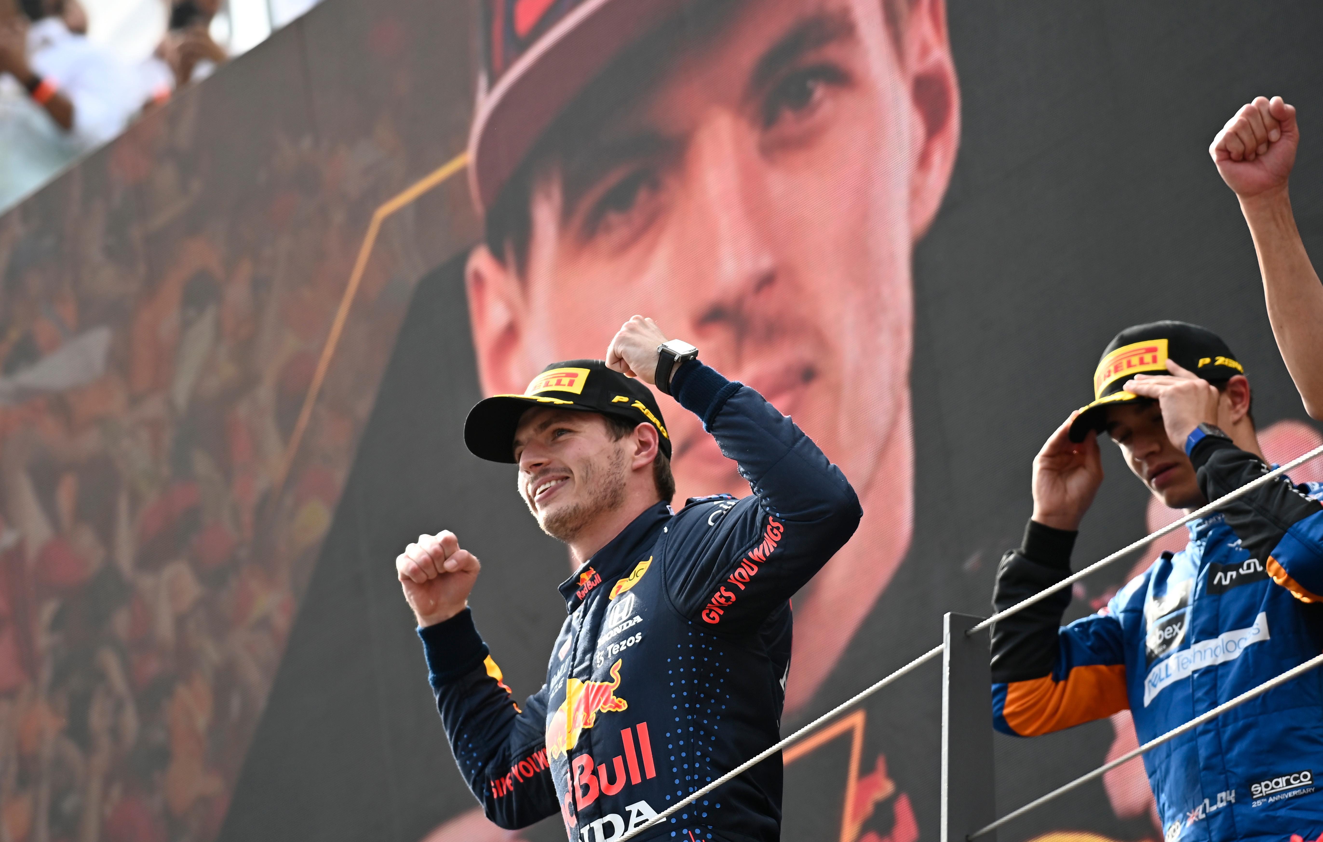 Il pilota Max Verstappen, sempre più primo