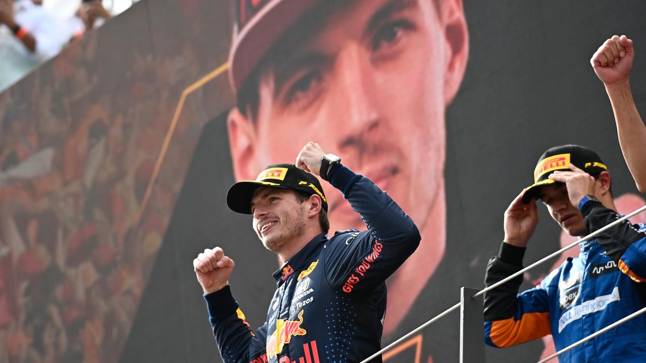 Il pilota Max Verstappen, sempre più primo