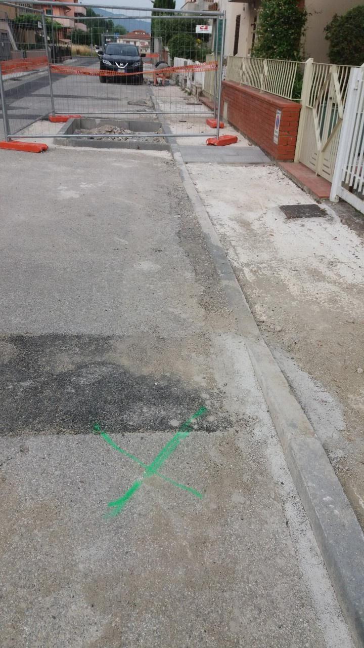 Pistoia, prigionieri da mesi del cantiere infinito 