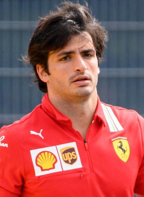 Sainz: «Una bella rimonta» Leclerc: «Perez aggressivo, la penalità è stata giusta»