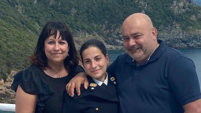 Alessia Cirillo con mamma Maria e il papà Giacomo