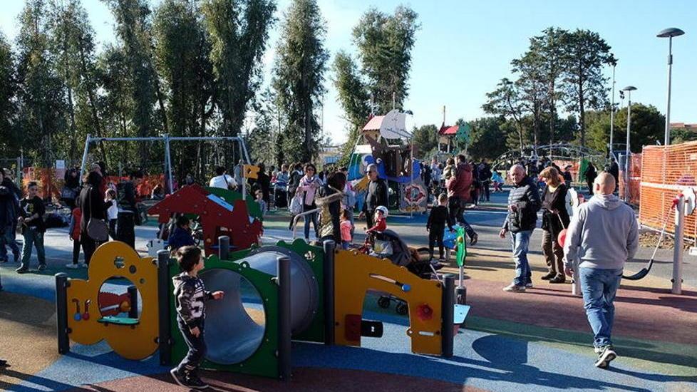 Campi da calcetto gratuiti e percorsi sportivi nel verde al Villaggio scolastico di Cecina