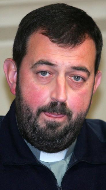 Don Pellati rinuncia all’incarico di parroco 