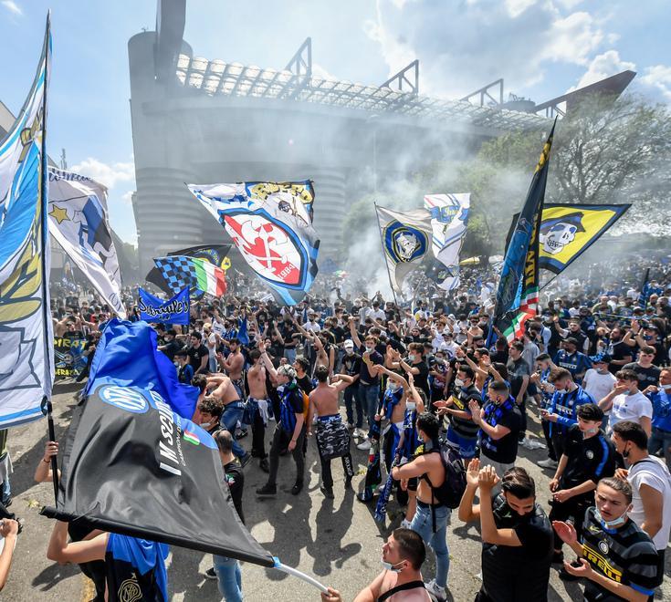Inter, l’azionariato popolare mobilita migliaia di tifosi 