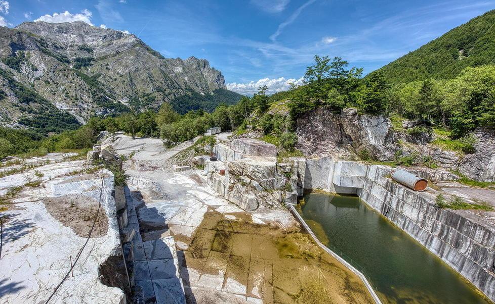 Cava Borella non riaprirà Gli ambientalisti: «Fine dello scempio ambientale»