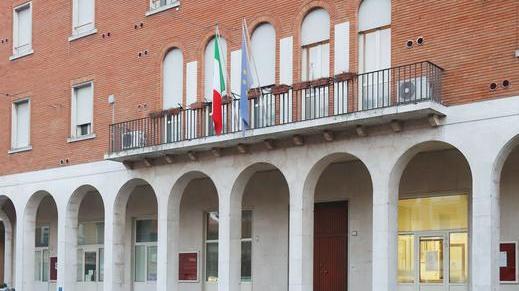 Il cantiere in centro La Lega vuole il rinvio: «Parta dopo Natale»
