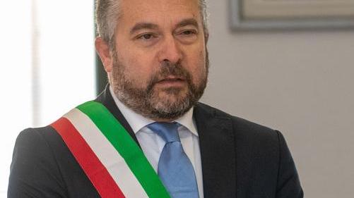 Nuova centrale termica per il campo sportivo Risparmiando energia