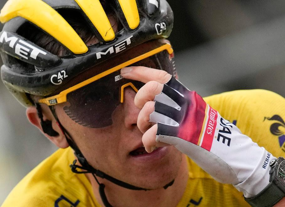 Il Tour si rimette sulle strade con Pogacar gran dominatore 