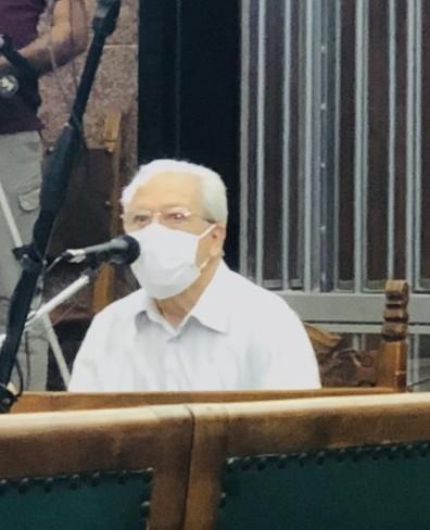 Il padre in aula: «Ancora la chiamo al telefono spento»